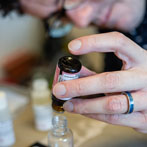 Michael Borkowsky making scent for and art exhibition 2020